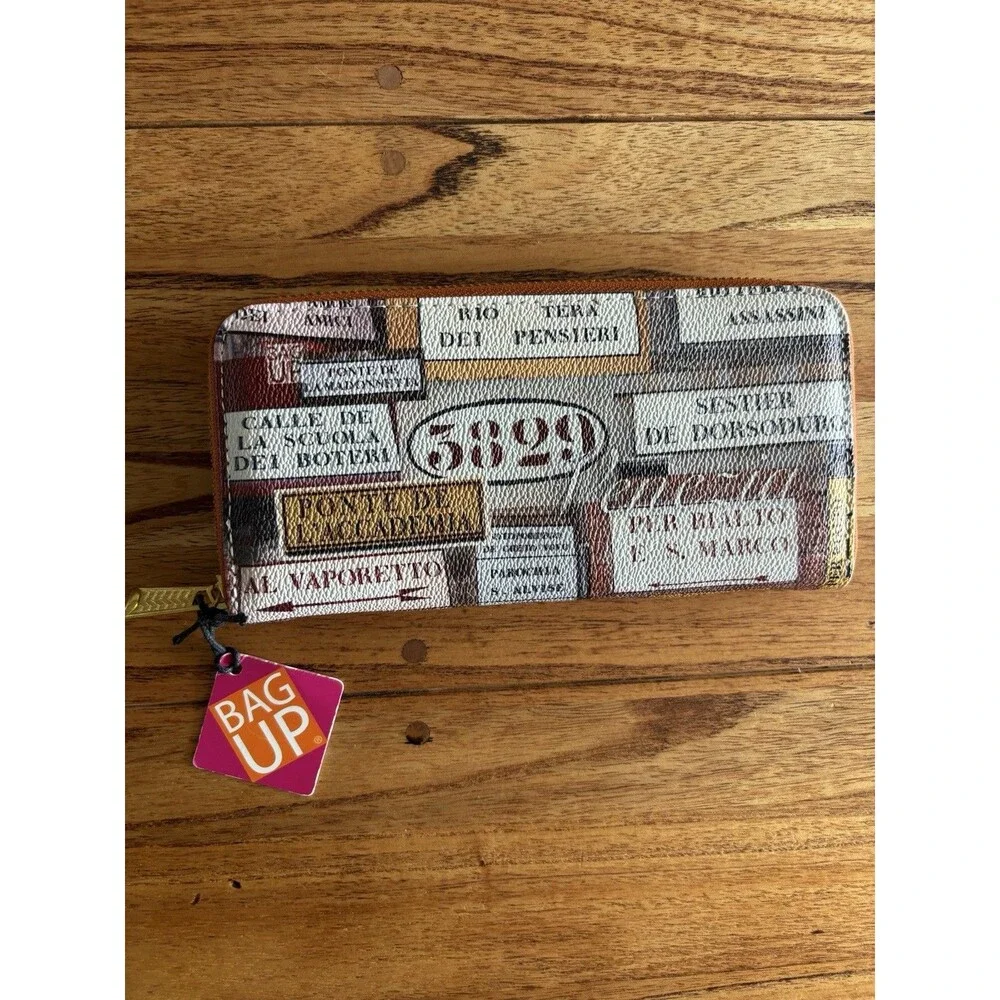 Venetian Italian Zip Wallet With Tags